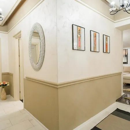 Luxury Flat Next To Mall Bucharest