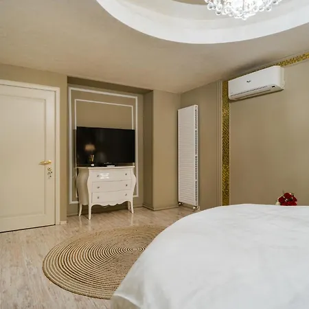 Luxury Flat Next To Mall شقة بوخارست