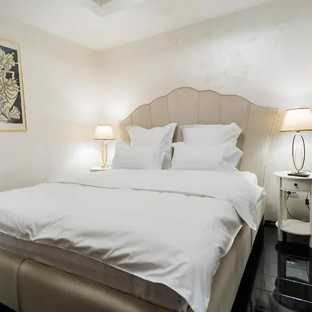 Apartment Luxury Flat Next To Mall *