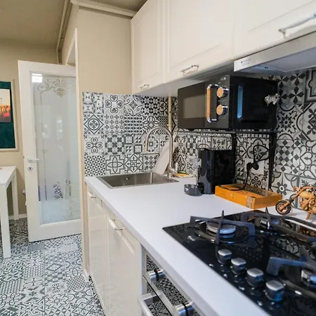 Luxury Flat Next To Mall Bucharest