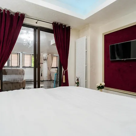 Διαμέρισμα Luxury Flat Next To Mall *