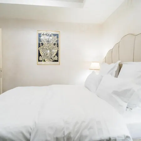 Luxury Flat Next To Mall 布加勒斯特